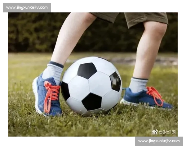 聚焦足球行业渠道变革与商业生态创新发展路径探索及资源整合升级战略